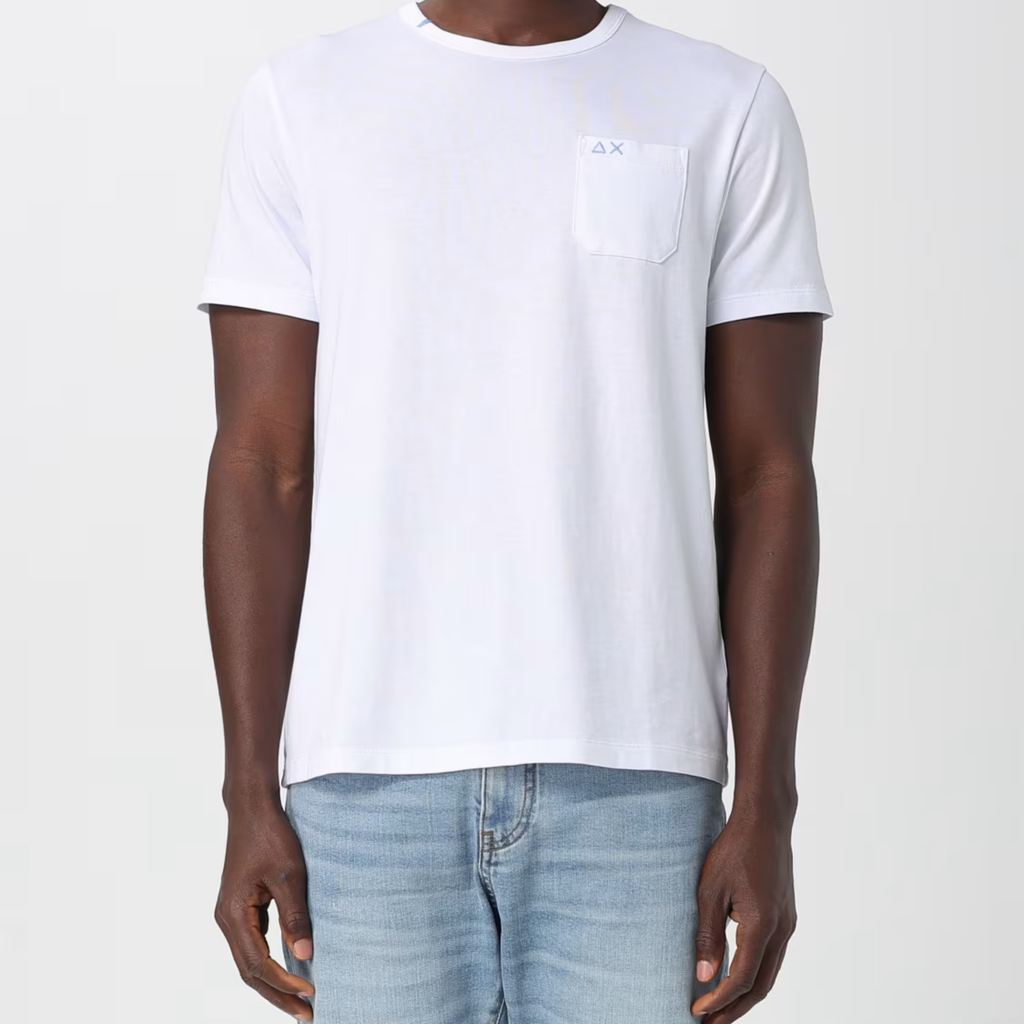 White t-shirt